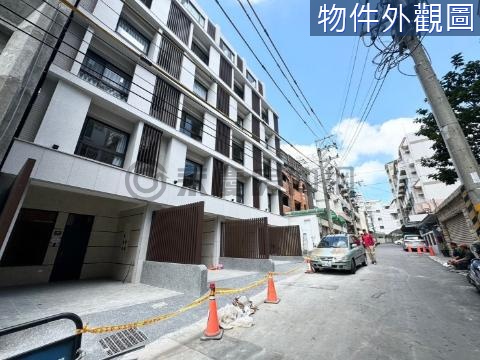 「東海臻鑽」高投報｜全新電梯精美裝潢家具全配12 台中市龍井區新興路