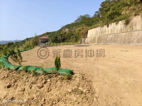 新社臨八米路景觀美農地 台中市新社區食水嵙段