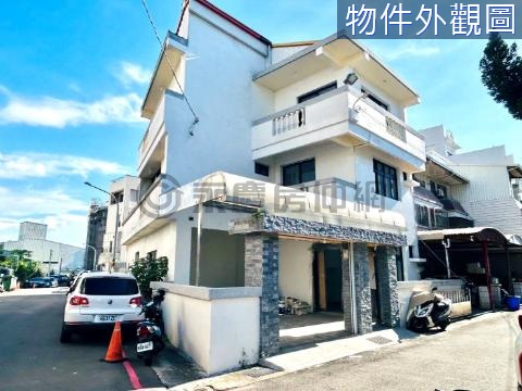 太平新光稀有大面寬全新整理角間大豪墅 台中市太平區振福路