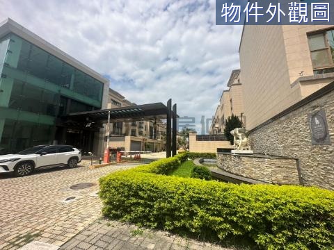 安南史博館百坪雙車電梯豪墅 台南市安南區環館三路