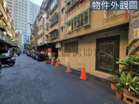 淡江大學旁稀有一樓釋出機能便利 新北市淡水區學府路