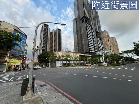 亞灣區與輝達、鴻海為鄰．高效益黃金傳世AI超值店 高雄市前鎮區復興三路