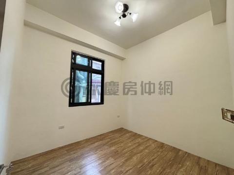 ☀️太平一樓低總價公寓全新整理立馬看屋 台中市太平區宜欣一路