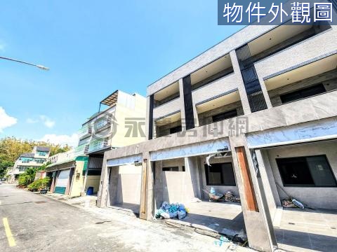 全新未住大坪頂三套房臨路車墅(2) 高雄市小港區高坪二十七街