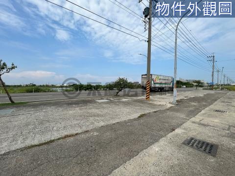 學甲臨20米路，30坪方正甲種建地 台南市學甲區學甲段