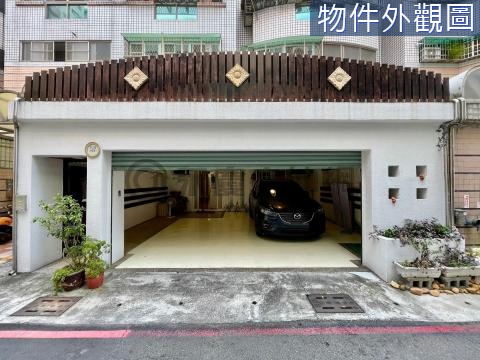 左營高鐵雙併車庫大面寬設計師美宅 高雄市左營區重立路