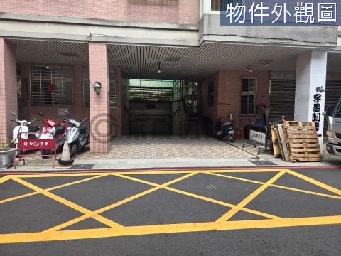 稀有榮興商圈屋況佳建佳名邸雙車美墅 台中市潭子區榮興街