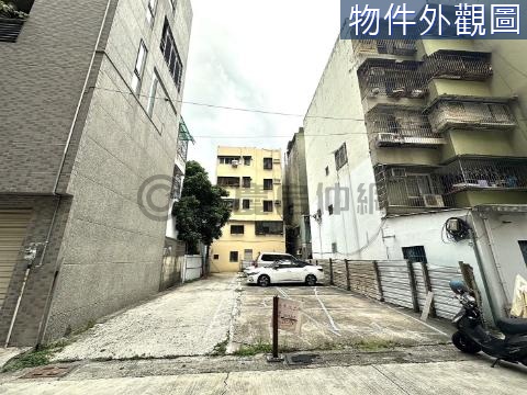 亞灣區旅運中心旁面寬方正建地 高雄市苓雅區苓雅寮段