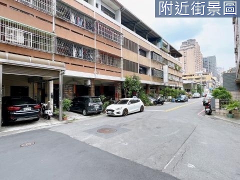 @文心國小臨路朝南大地坪黃金透店 台中市北屯區文昌二街