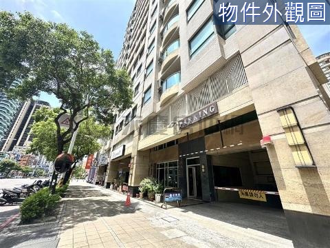 巨蛋捷運富邦 BOT 博愛佳人樓中樓四房大平車 高雄市鼓山區博愛二路