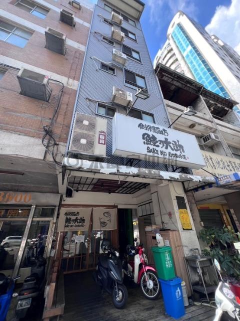 #被動收入正面向上路金店面整棟6樓B1包租公透天 台中市西區向上路一段