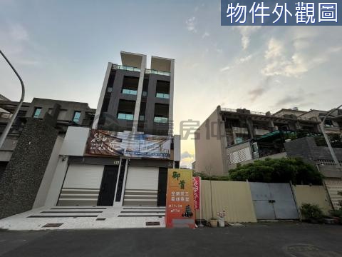 仁雄商圈-大灣國中.全新未住電梯豪宅車墅 高雄市仁武區赤富街