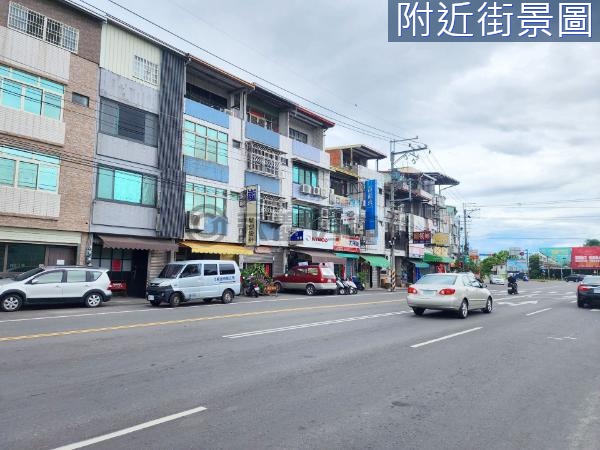 中興新村正中興路廣告牆收租中邊間店面