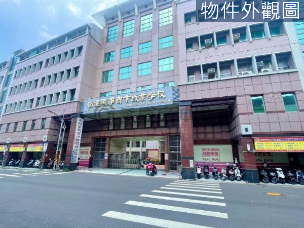 店面19人潮滿滿~樹德家商、輕軌黃金店面🐓17