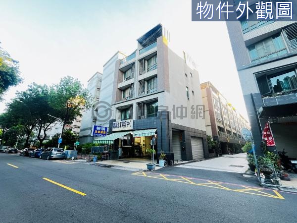 中崙臨路十米面樹海邊間店面住家透天