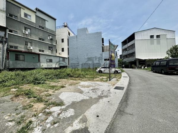 南投建商最愛大坪數大面寬稀有建地