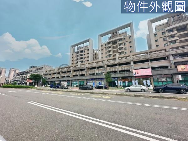 大埔中央大道黃金5投套電梯大住店