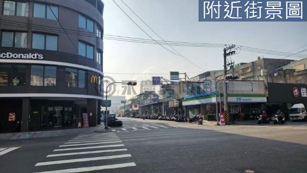 五甲商圈商旅收租套房店住騎樓透天