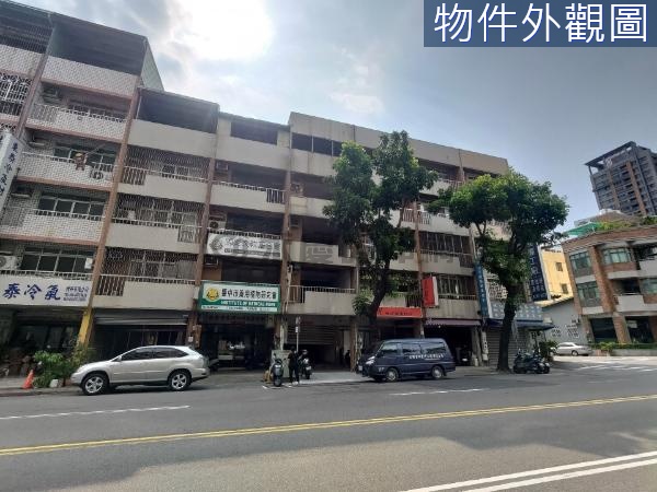 正大墩路5樓使用200坪20米路透店