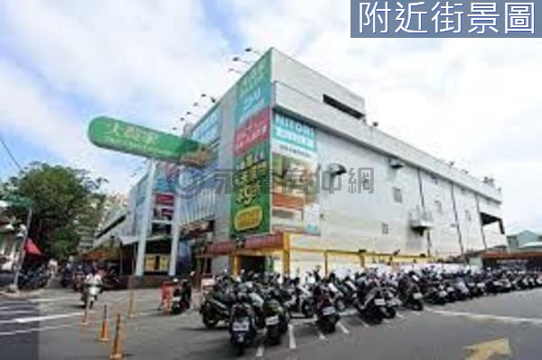 這間超棒的!正北屯路前後臨路金店面