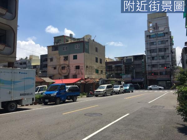 鳳山光華南路近陸軍官校建地