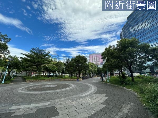 長昇鴻辦公景觀車