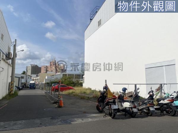 恆春老街精華三角窗建地