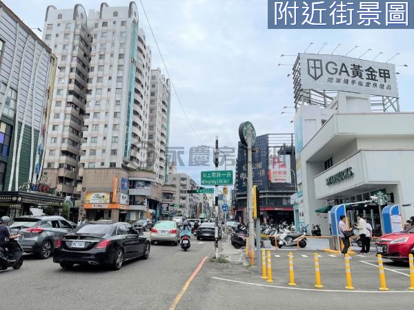 【西區美村向上10米路★雙車大面寬★金店面】