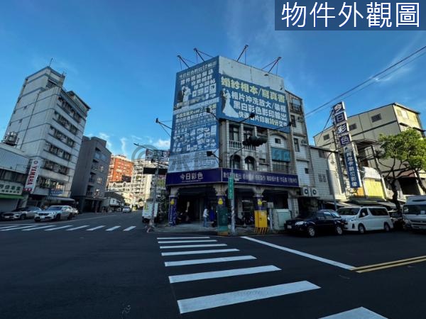 亞灣區三角窗透店大面寬25米雙面臨10米路正AI