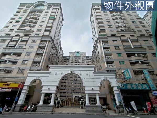 瑞北瑞隆商圈 翻新景觀東方黎明歐風大四房+平車 