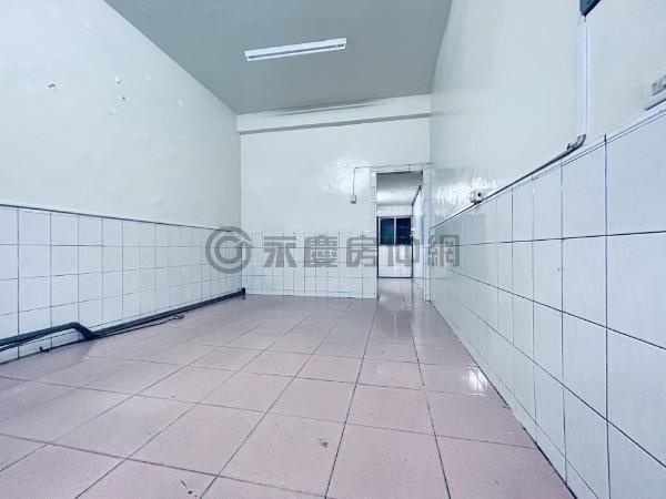 ★擁有自己的工作室-建工商圈店住透天厝