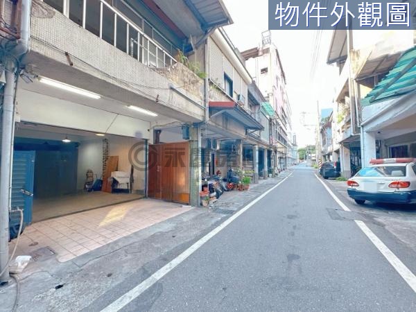 市中心商業區香榭大道旁店住A0260