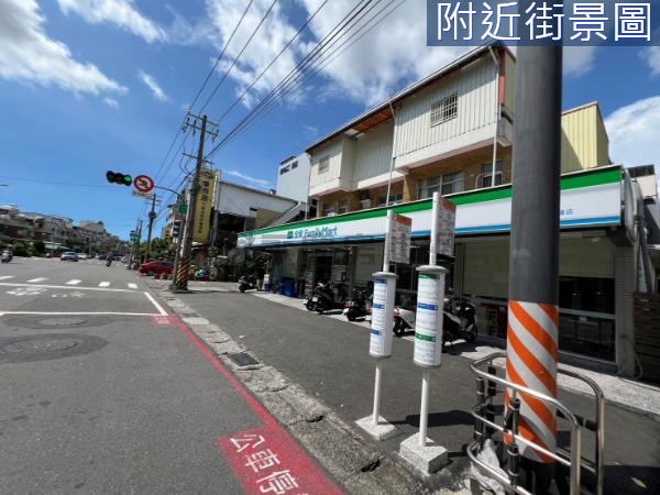 本館路上大面寬大地坪三角窗金店面