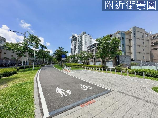 空中鳳城綠園道電梯豪宅車墅