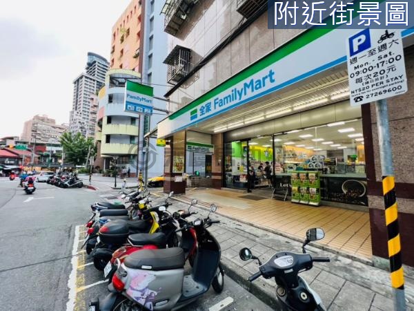 全家便利面寬店面