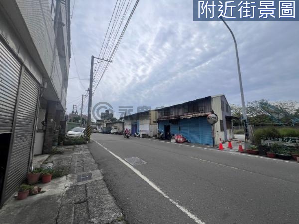 和美商業區旁-巷內一戶剛剛好建地	..