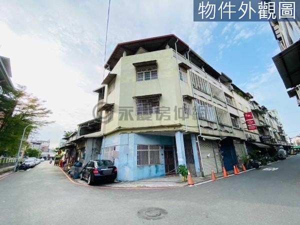 岡山國小✨文賢市場✨便宜三角窗透天店面