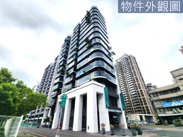 大樂河堤國小明仁路1+2樓店面