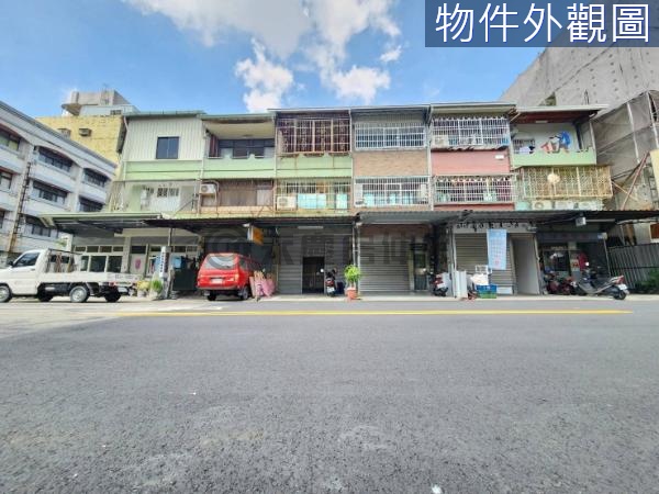 太平中山樹孝商圈臨路透天*使用空間達60坪