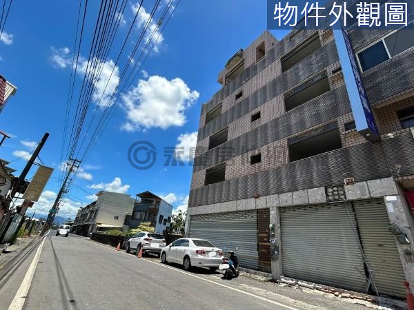 黃金台27縣道8米路店住 IN