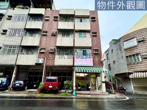 三民近鼎金交流道角窗透店