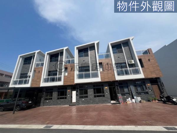 彰化埤頭稀有全新交屋未住可停3車別墅