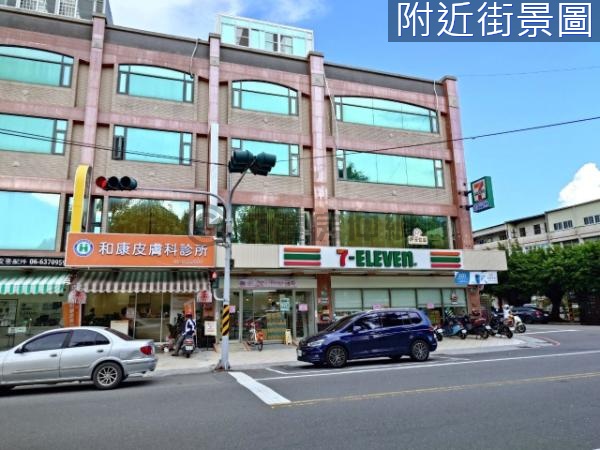 ★專★新營民權路時代廣場收租鑽石店面