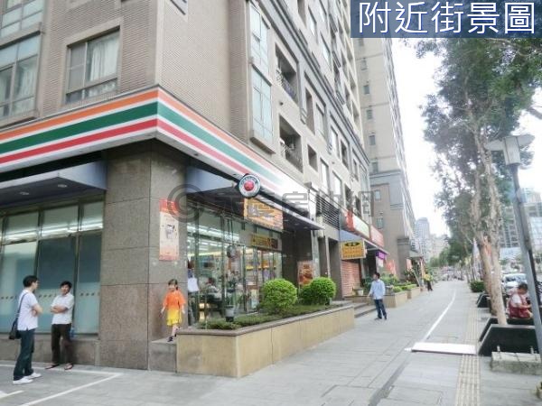 A9三井OUTLET旁店面