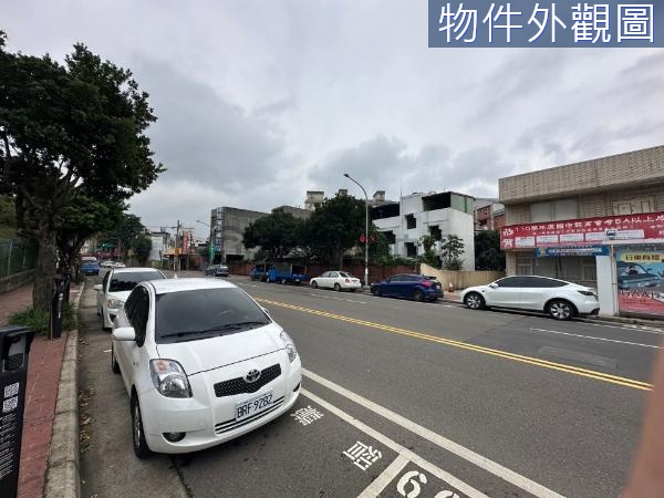 114校前交流道店面建地+合法建物