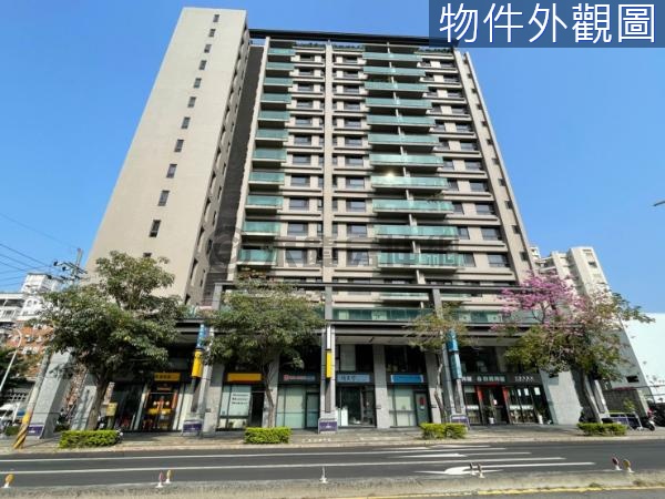 登陽双捷湛|大慶捷運站|大面寬角間|收租店面