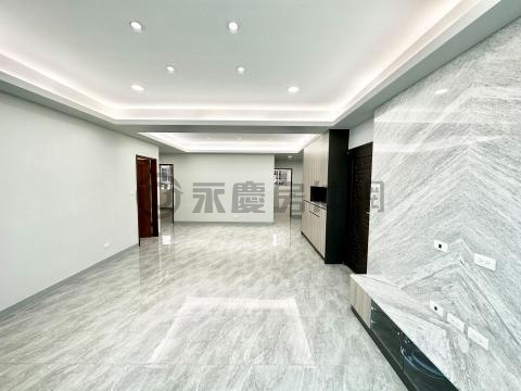 Z永樂街三代同堂使用大空間🍎電梯6房 新北市蘆洲區永樂街