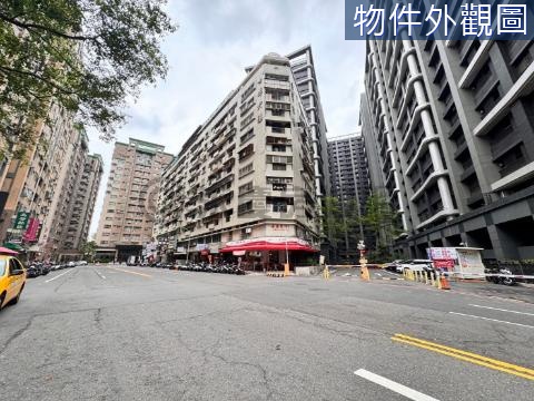 近成大低單價三房平面車位，生活機能好 台南市北區開元路