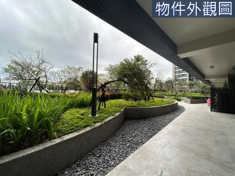 近高鐵旁（國家強棒）高樓全新2房+車位 台南市歸仁區高發二路