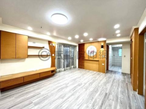 樹孝商圈電梯車位三房高層質感戶 台中市太平區育賢路